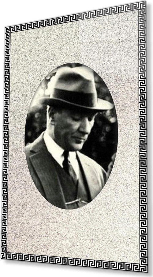 Çerçeveli Atatürk Cam Tablo 4Mm Dayanıklı Temperli Cam, Framed Atatürk Glass Wall Art
