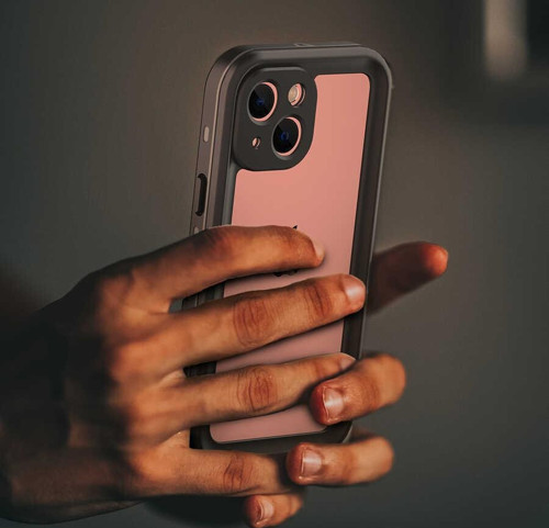 Apple iPhone 13 Su Geçirmez Koruyucu Kılıf