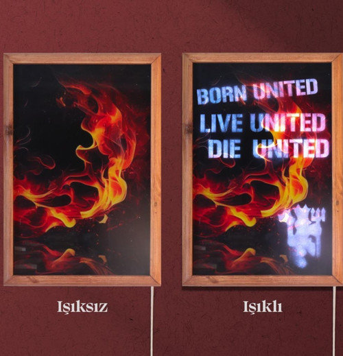 Işıklı Pleksi Futbol Temalı Sürpriz Tablo Manchester United FC Dekoratif Ayaklı Biblo