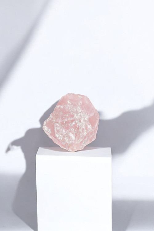 Gül Kuvars Taşı 1 Adet %100 Doğal Ham Kristal Aşk Taşı 30 Gr