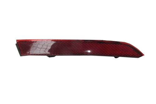 Volkswagen Passat- B8- 14/18; Arka Tampon Reflektörü Dış Sağ (Oem No: 3G0945106A)