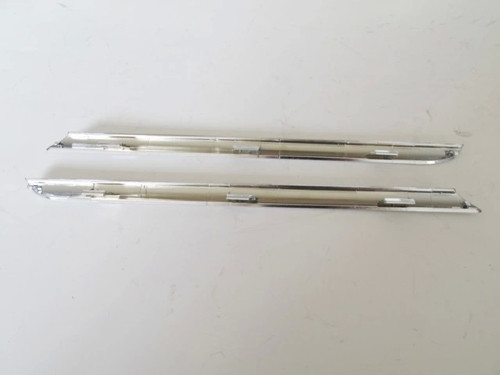 Renault Clıo- 4- Hb- 16/20; Ön Panjur Üst Çıtası Nikelajlı Sağ/Sol Set 2 Parça (Oem No: 620723341R)