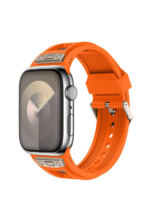 Apple Watch 44Mm Uyumlu Krd-117 Hava Alabilen Delikli Metal Süslemeli Desenli Silikon Kordon