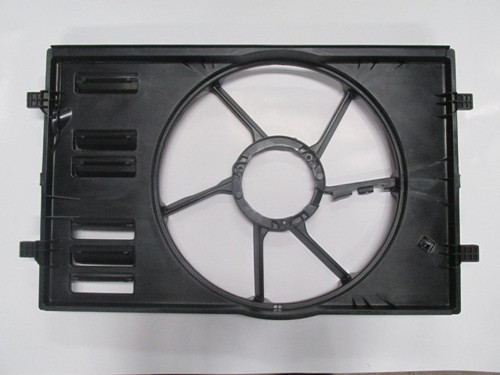 Volkswagen Passat B8 14/18 Radyatör Fan Davlumbazı Boş Gövde (Tekli̇) (Twy)