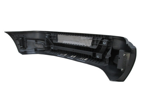 Iveco Daily 12/14 Ön Tampon Si̇yah (Pütürlü/si̇s Deli̇ksi̇z/tampon Panjurlu) (Braketli̇) (Eurobump)