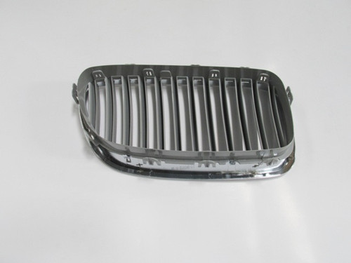 Bmw 5 Seri F10 10/13 Ön Panjur Sol Ni̇kelajlı İç Petekleri̇ Gri̇ (Tw)