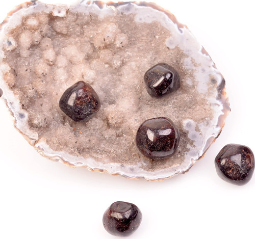 Küçük Boy Lal Taşı Kütle - Garnet Taşı