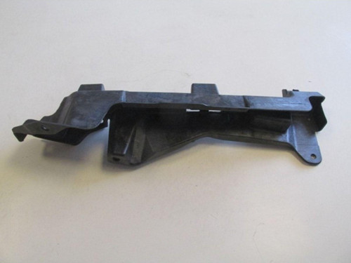 Renault Kangoo- 4- 14/21; Ön Çamurluk Bağlantı Suportu Sol (Oem No: 631232841R) Tst5776