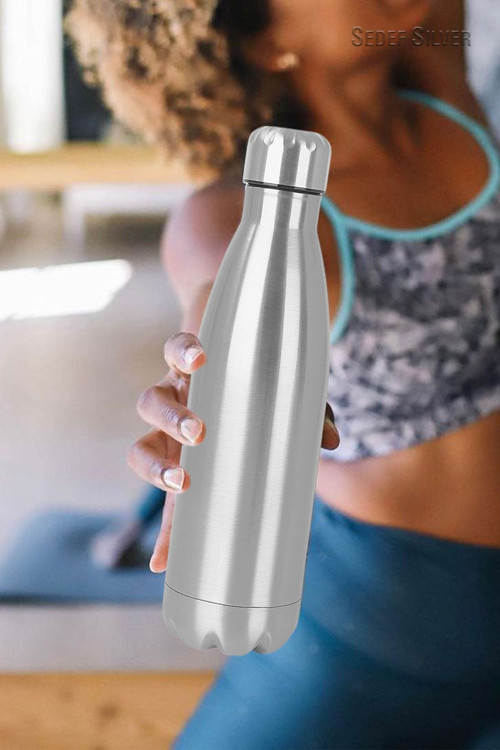 Şişe Şeklinde Çift Katman El Yakmaz 500 Ml Şişe Tipi Çelik Termos