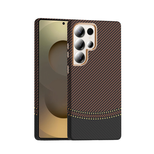 Galaxy S25 Ultra Kılıf M-safe Şarj Özellikli Karbon Fiber Görünümlü Gros Kılıf Gold-Siyah